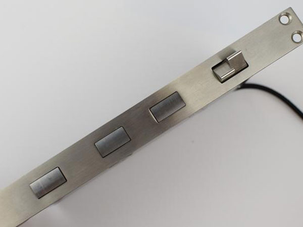 龍游24小時開鎖電話（汽車開鎖電話）