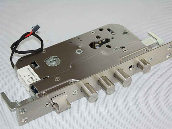 榮成換鎖電話(哪里有換鎖公司)