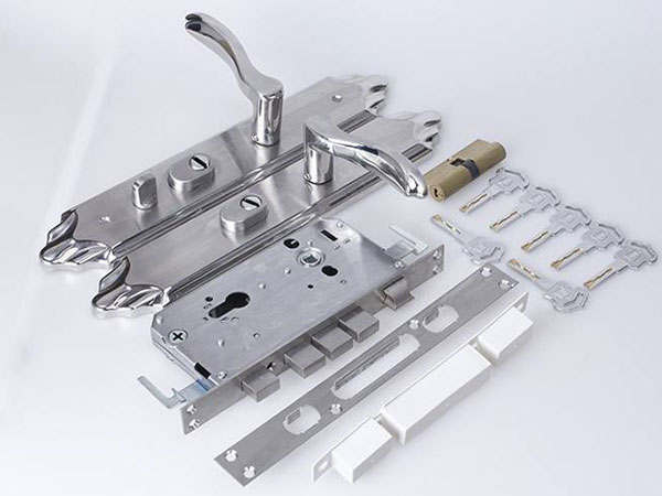 安寧安裝指紋鎖(開鎖服務公司)