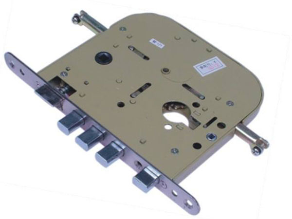 泰興上門換鎖電話(專業開汽車鎖電話)