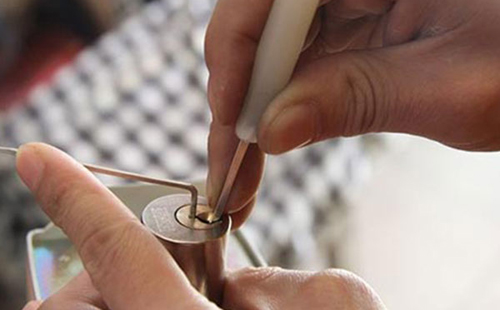 蘭溪上門換鎖（汽車開鎖電話）